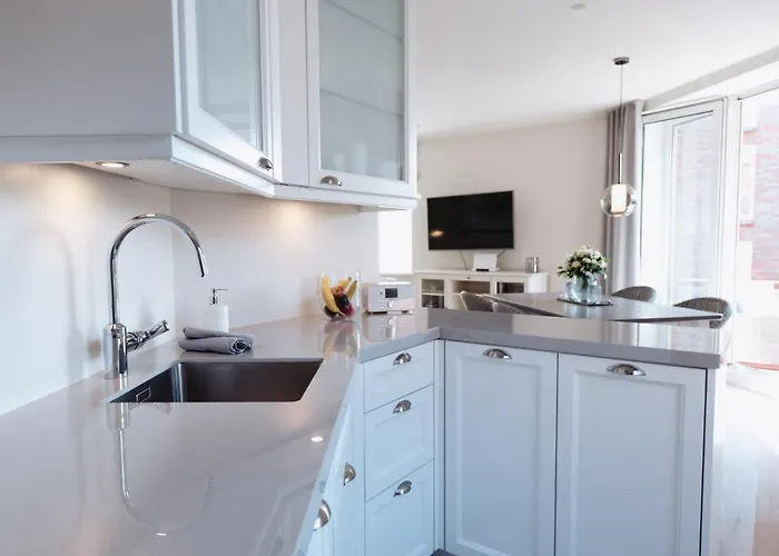 Anker Mal Am Hafen Husum (Schleswig-Holstein)